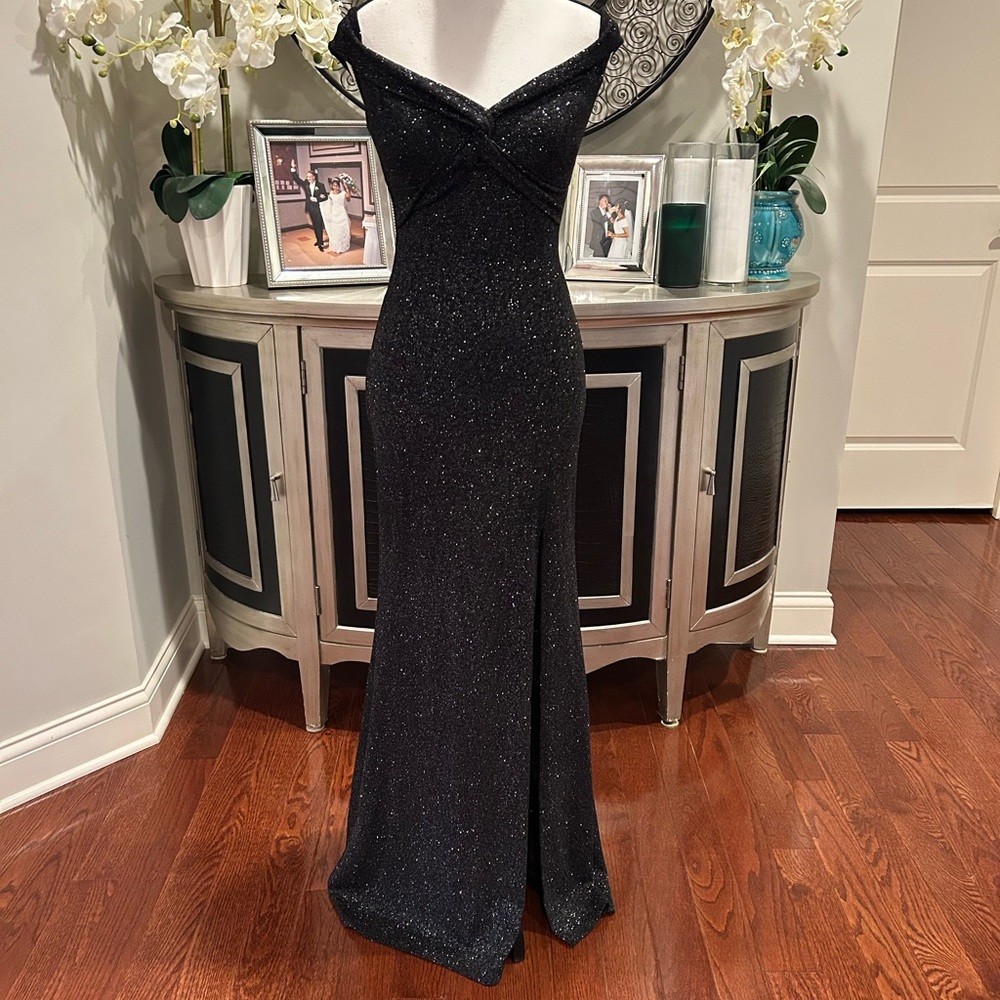B Darlin Glittering Black Strapless Dress WEDDING/PROM Size 2 ( NWOT)